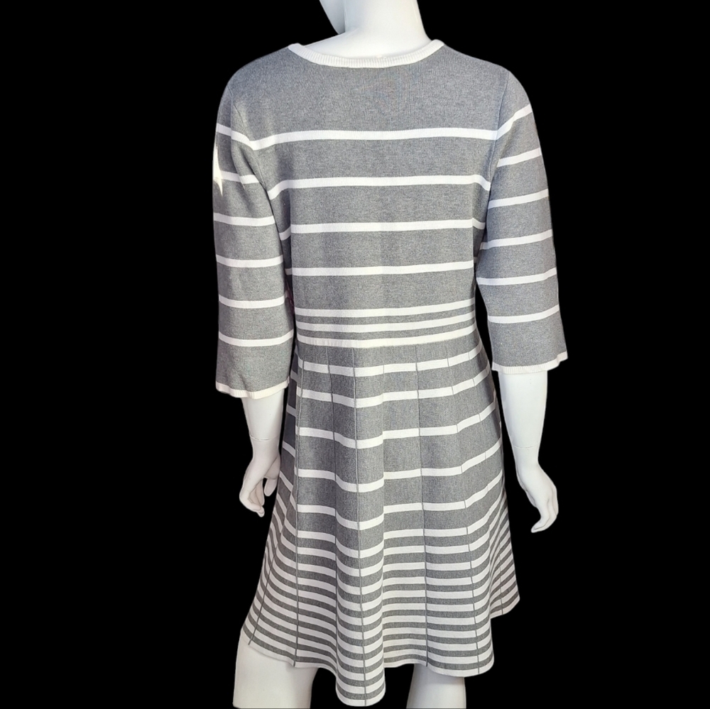 Lane Bryant Grey and White Striped Womens Sweater Dress Mid Sleeve Size 18/20 - Picture 5 of 15